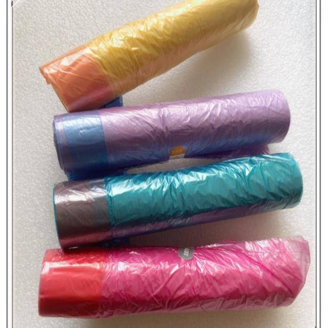 15 random garbage bags